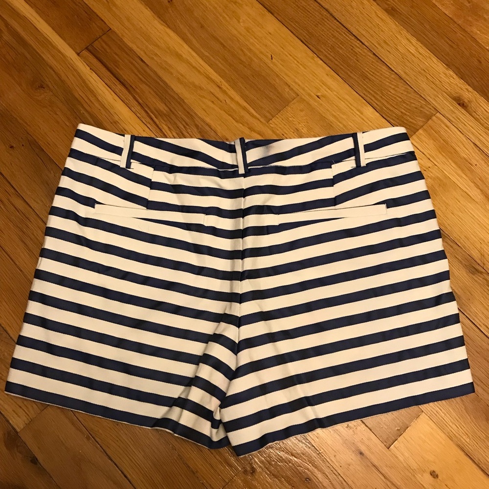 Blue & white striped shorts - Picture 3 of 5